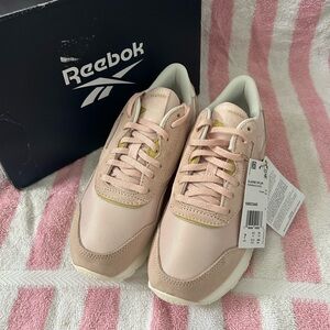 Reebok Women’s Sneaker